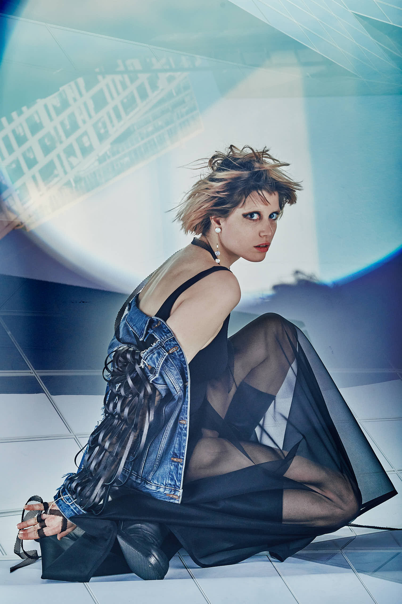 Editorial_Selection 43